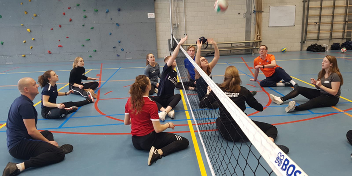 Studenten maken kennis met paralympische sport op Paralympic Experience Day