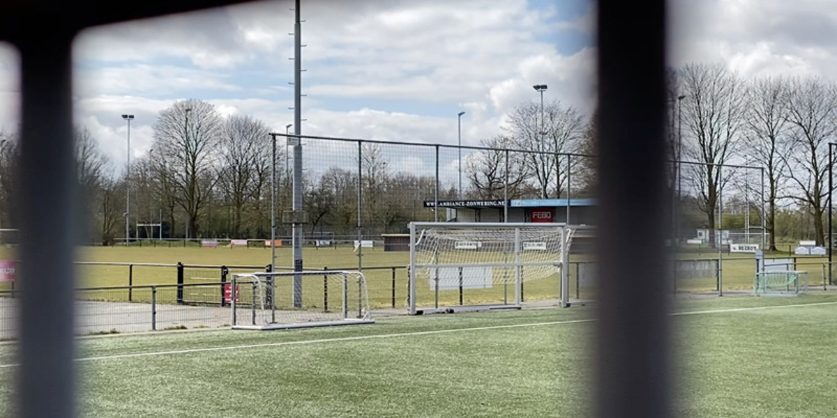 Sportwereld tegen corona: One team one smile bij SC ‘t Gooi