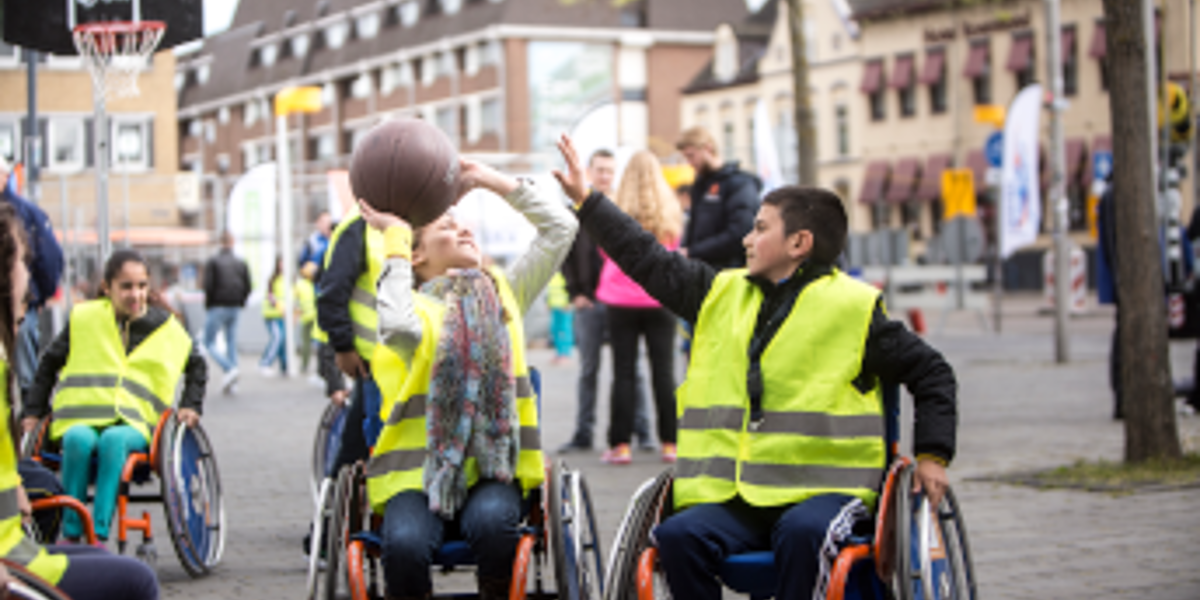 Vragenlijst sportbonden: inclusief sporten en bewegen