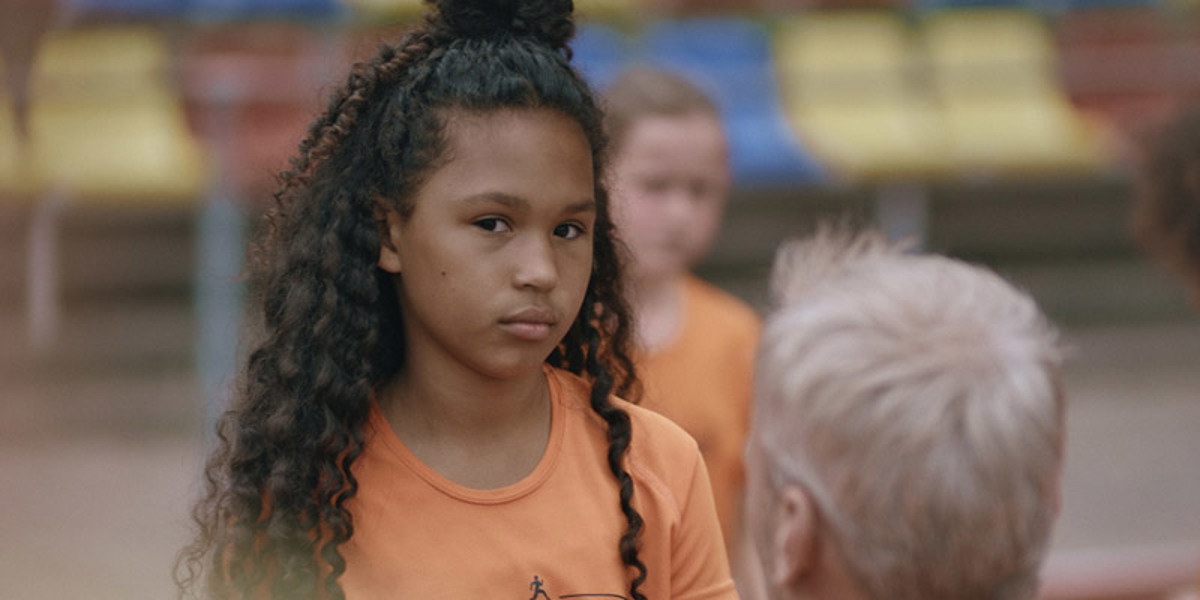Ondersteun de campagne 'Blijf je stil of praat je erover' van Centrum Veilige Sport