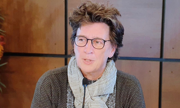 Anneke Van Zanen Nieberg AV 760