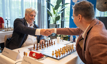 Schaaklegende Jan Timman op 74-jarige leeftijd overleden