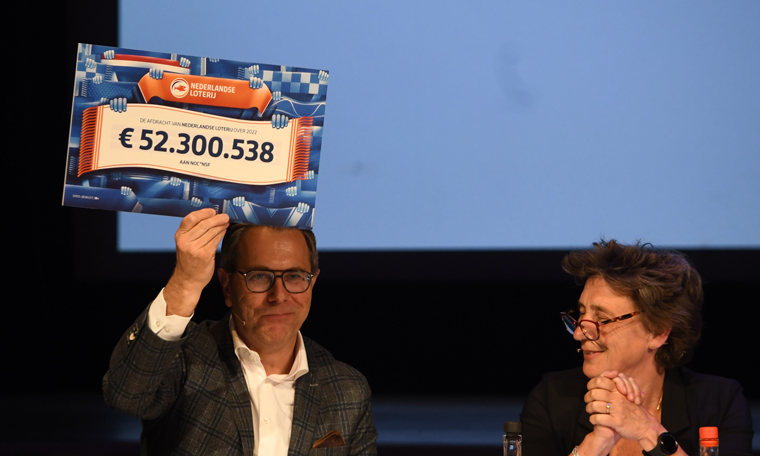 Marc Vd Tweel NLO Cheque