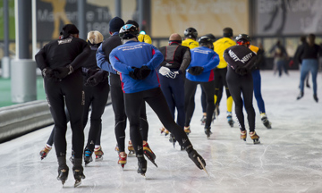 Veilig sportklimaat in de praktijk: Bij NSV gaan ze met een glimlach het ijs op en af