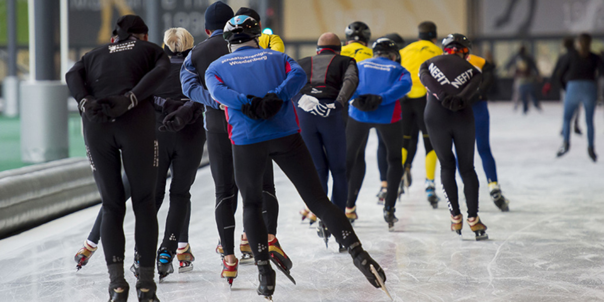 Veilig sportklimaat in de praktijk: Bij NSV gaan ze met een glimlach het ijs op en af