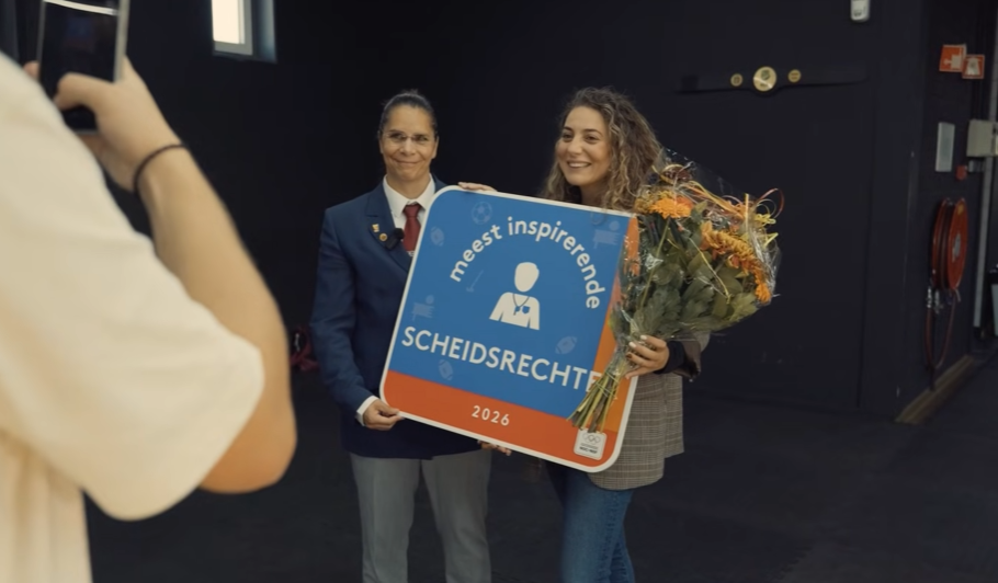 Scheidsrechter Emine: "Mijn droom is schitteren op de Spelen."