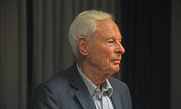 Oud-directeur en erelid NOC*NSF Wim de Heer overleden