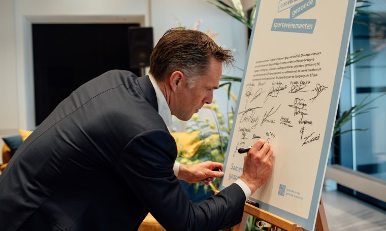 Guido Ondertekening Webformaat 760