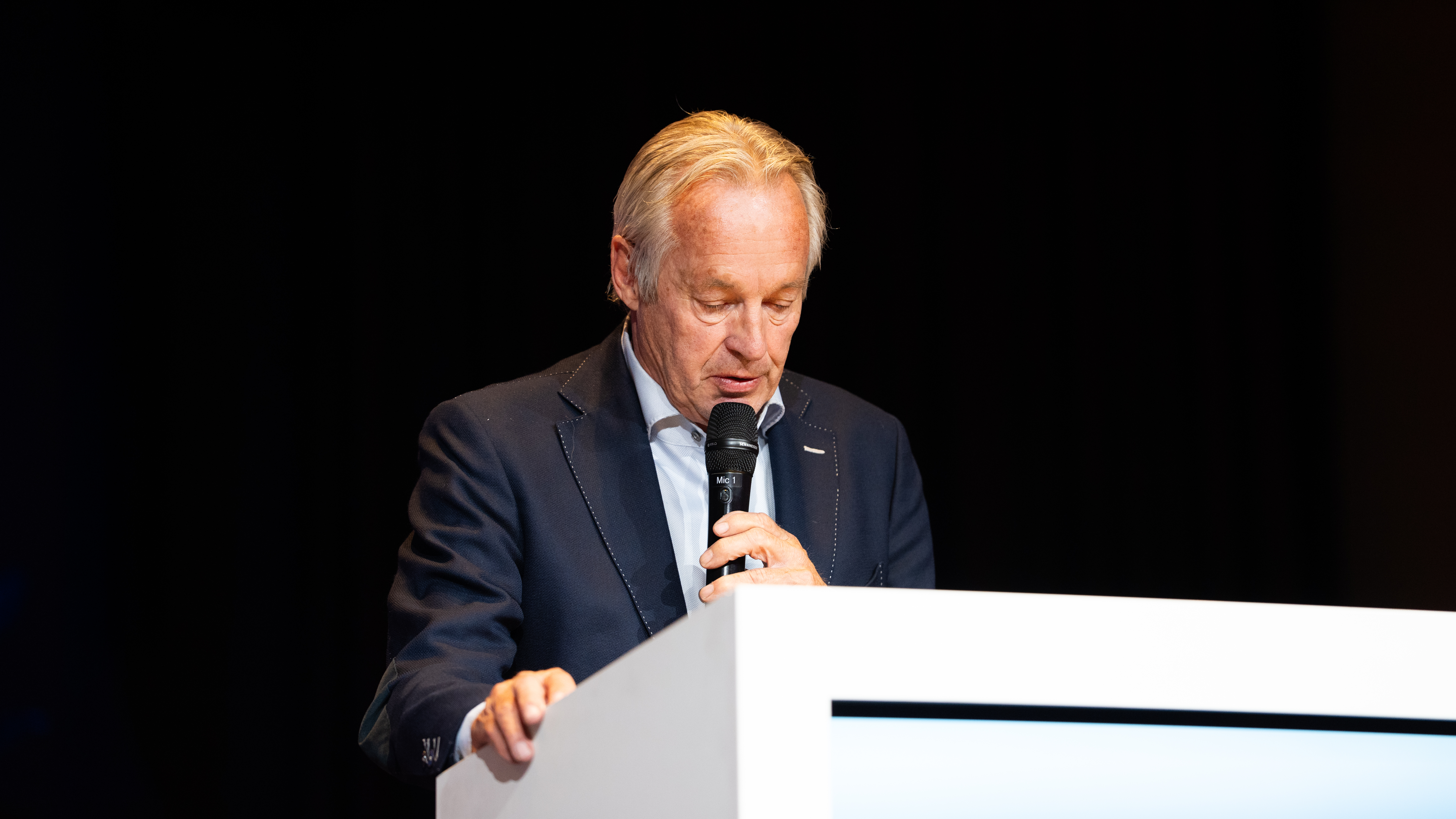 AV Erelid Joopalberda 8