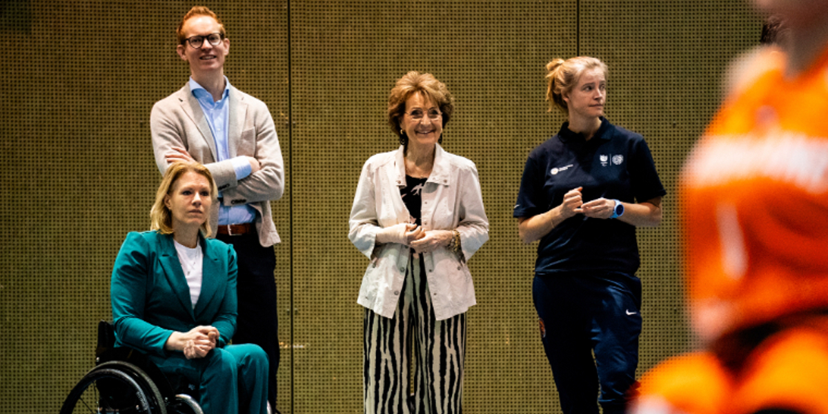 Prinses Margriet bezoekt paralympische sporters TeamNL op Papendal