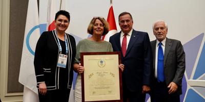 Marijke Fleuren wint EOC Laurel Award voor uitzonderlijke bijdrage aan sport en gendergelijkheid