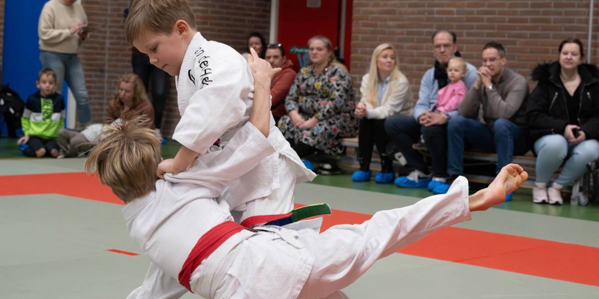 Judoschool Van der Hoek: een paspoort naar ontwikkeling, verbinding en plezier