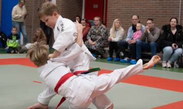 Judoschool Van der Hoek: een paspoort naar ontwikkeling, verbinding en plezier